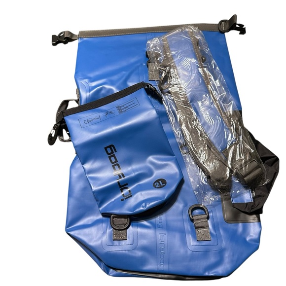 Ice Bag – Travel Story Waterproof Dry Bag Backpack – Large – Blue (NEW) - Picture 13 of 14